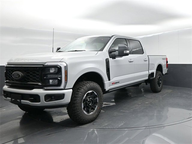 New 2026 Ford F250 Lariat image 4