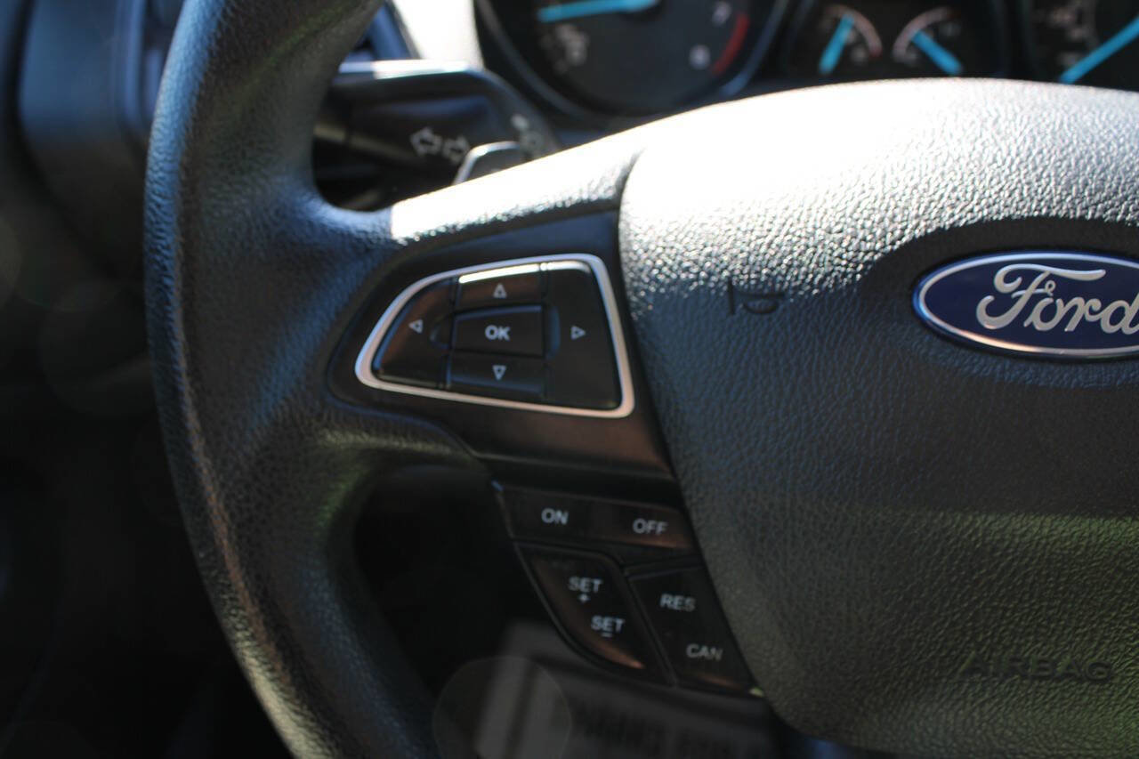 Used 2017 Ford Escape SE image 91