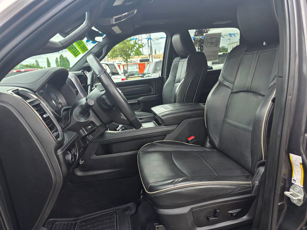 Used 2020 RAM 3500 Limited AWD/4WD image 4
