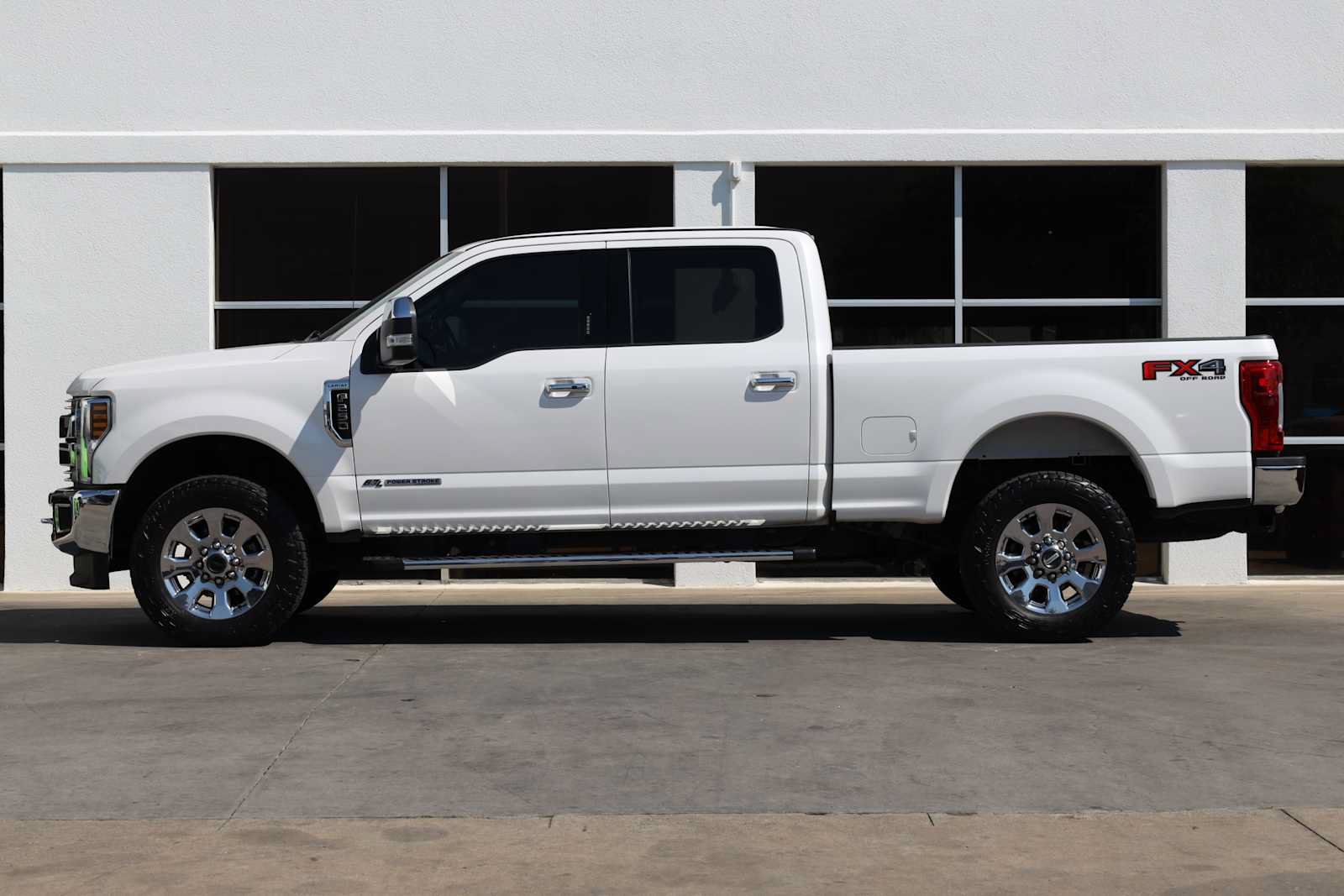 Used 2018 Ford F250 Lariat w/ Lariat Ultimate Package AWD/4WD image 12
