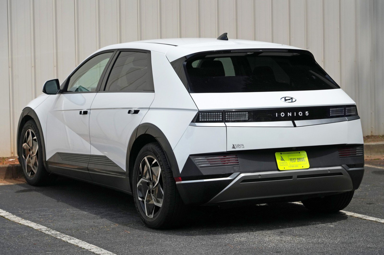 Used 2024 Hyundai Ioniq 5 SE RWD image 46