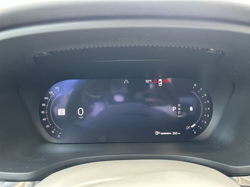 Certified 2025 Volvo S60 B5 Plus FWD image 19