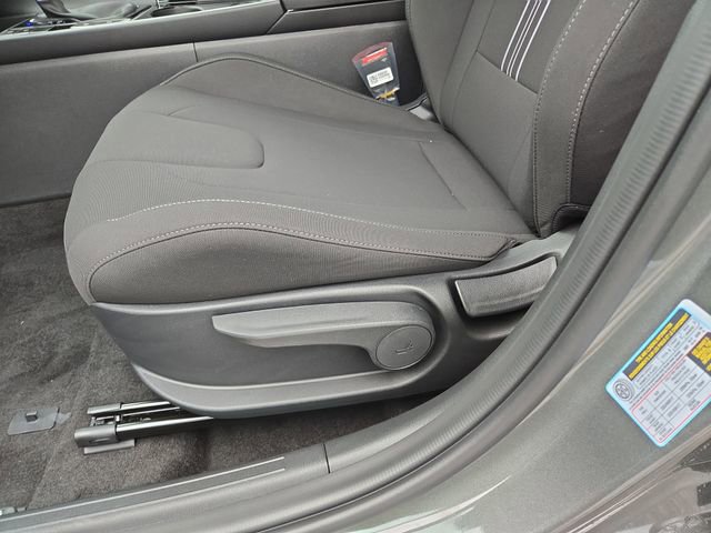 New 2025 Hyundai Elantra SEL image 26