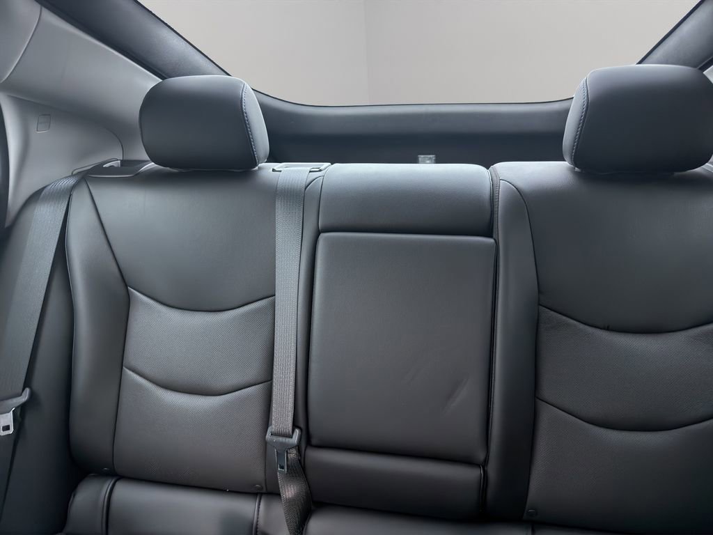 Used 2018 Chevrolet Volt Premier w/ Driver Confidence Package image 38