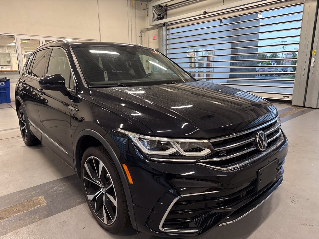 Certified 2024 Volkswagen Tiguan SEL R-Line