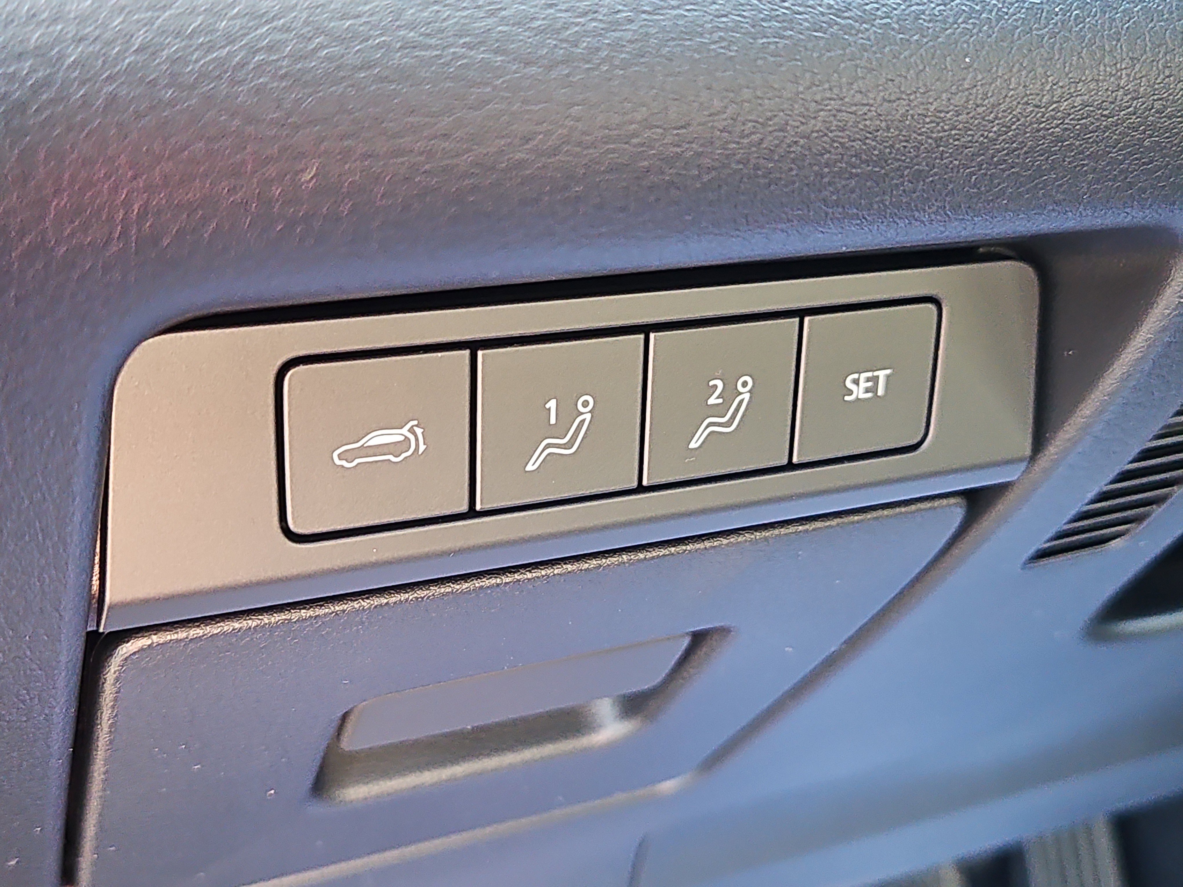 Certified 2025 MAZDA CX-30 AWD 2.5 S w/ Premium Package image 12