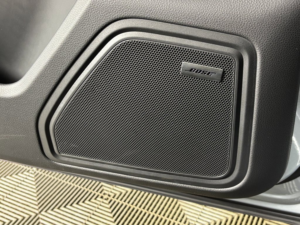 New 2026 Porsche Macan image 16