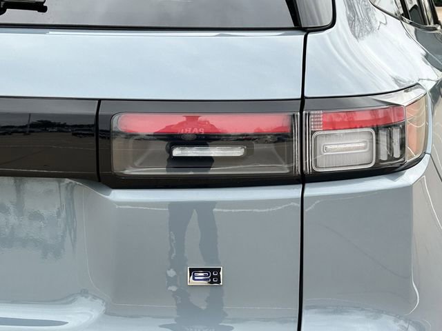 Used 2025 Honda Prologue Touring image 8