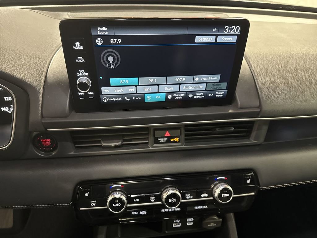 Certified 2023 Honda Pilot Touring image 24