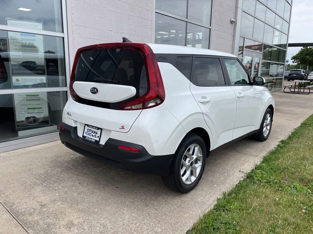Used 2020 Kia Soul S FWD image 5