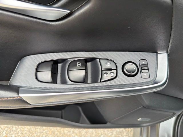 Used 2023 Nissan Sentra SR w/ SR Premium Package FWD image 12