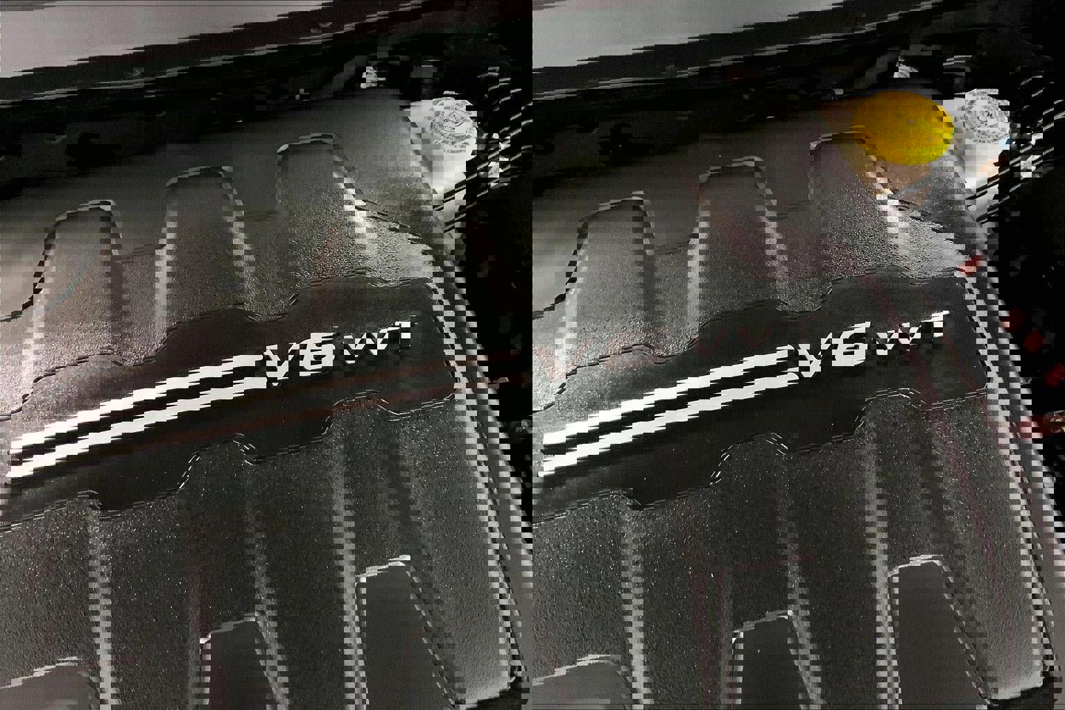 Used 2020 Jeep Cherokee Trailhawk w/ Cold Weather Group image 30