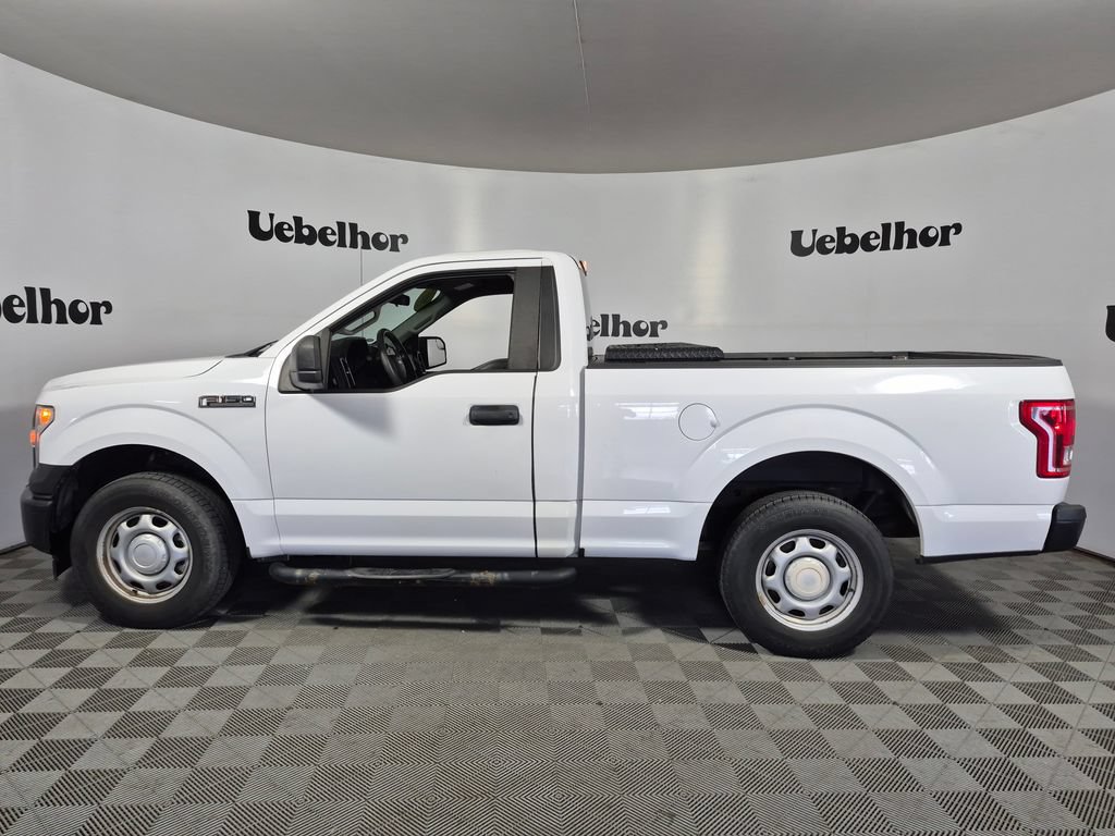 Used 2017 Ford F150 XL w/ Equipment Group 101A Mid RWD image 4
