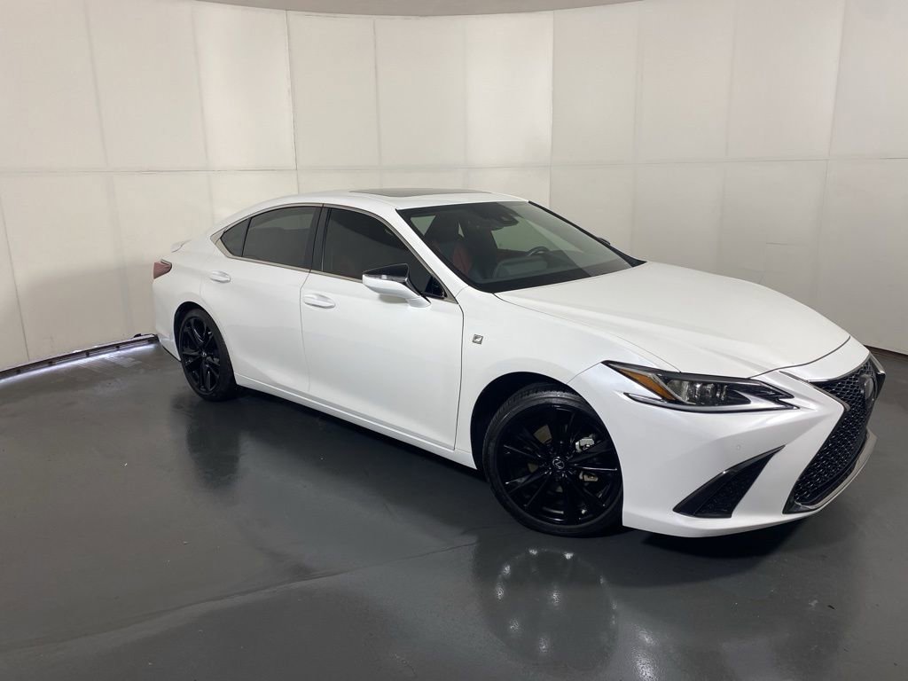 Used 2024 Lexus ES 350 F Sport w/ Accessory Package (Z2) image 4