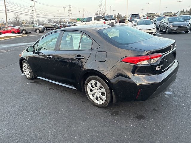 Certified 2023 Toyota Corolla LE image 11
