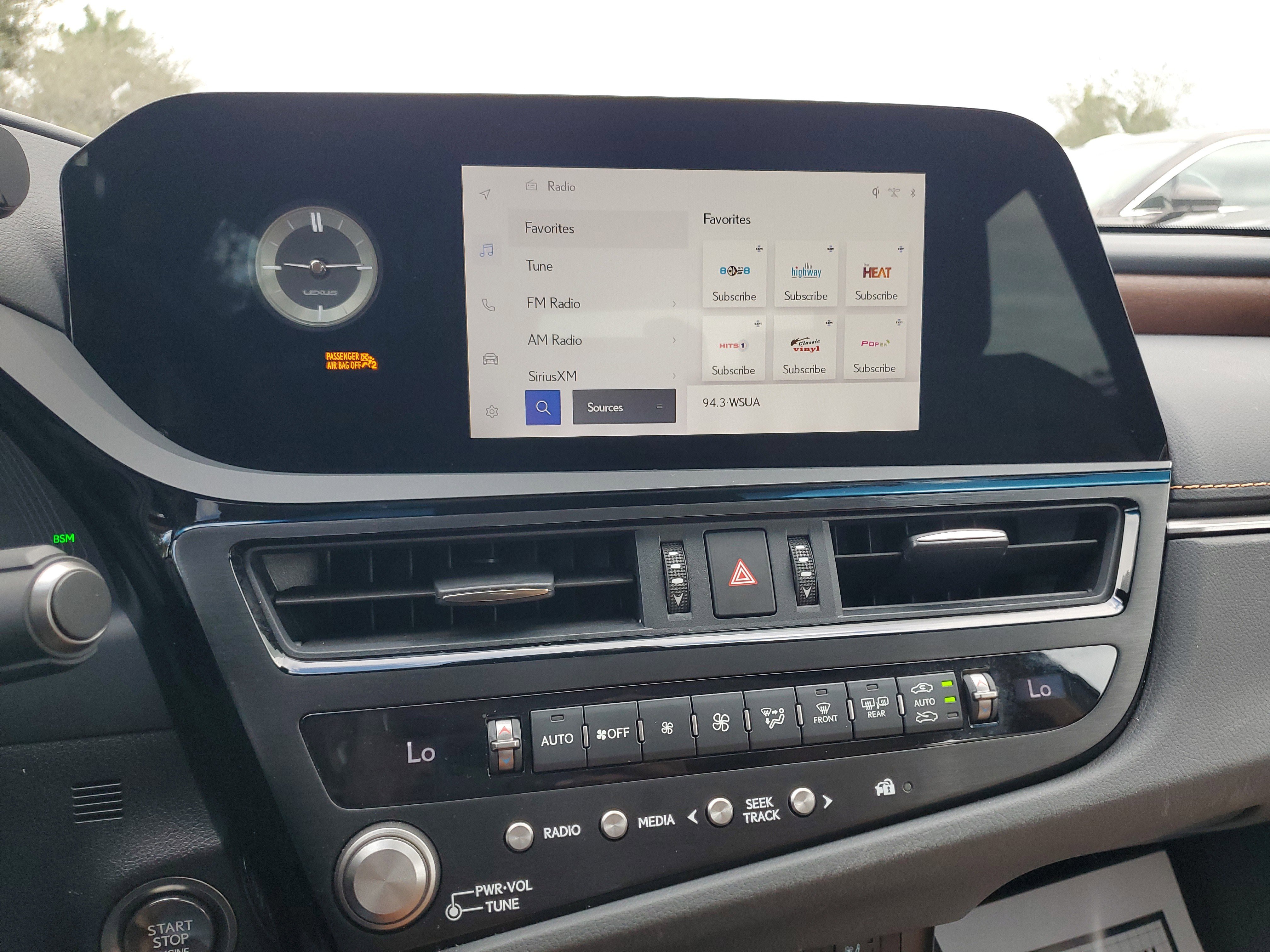 Used 2025 Lexus ES 350 350 image 24