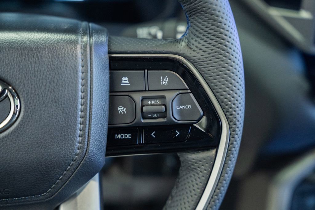 New 2026 Toyota Sequoia Platinum AWD/4WD image 38