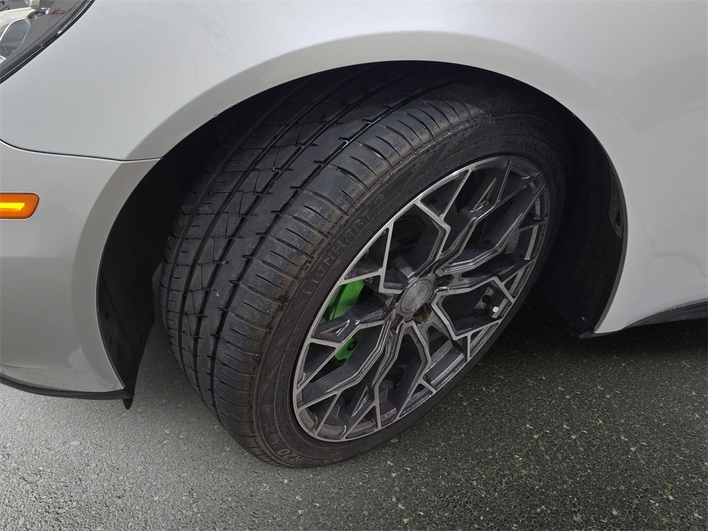 Used 2018 Porsche Panamera 4 image 34