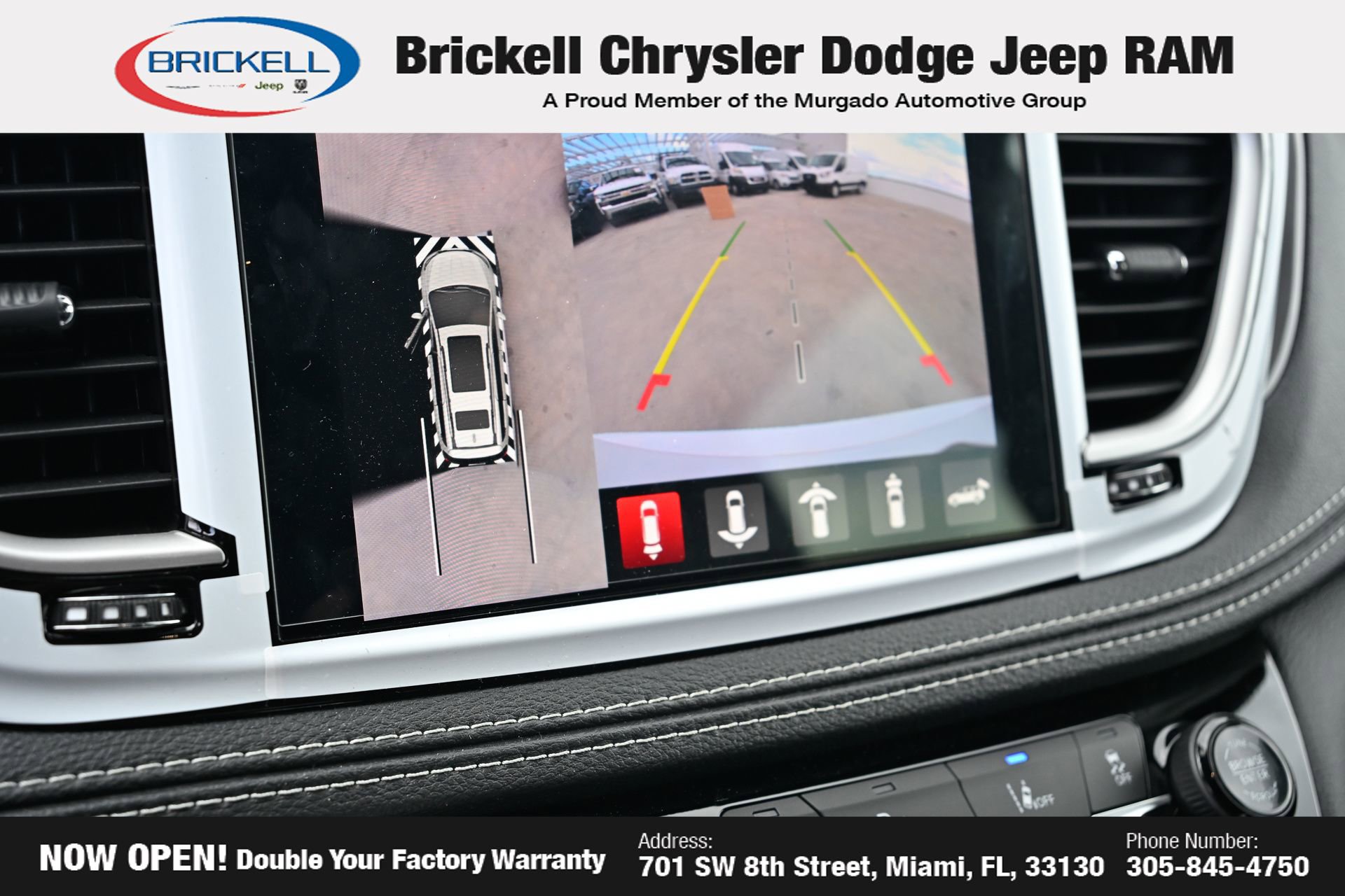 Used 2026 Chrysler Pacifica Select w/ S Appearance Package FWD image 31