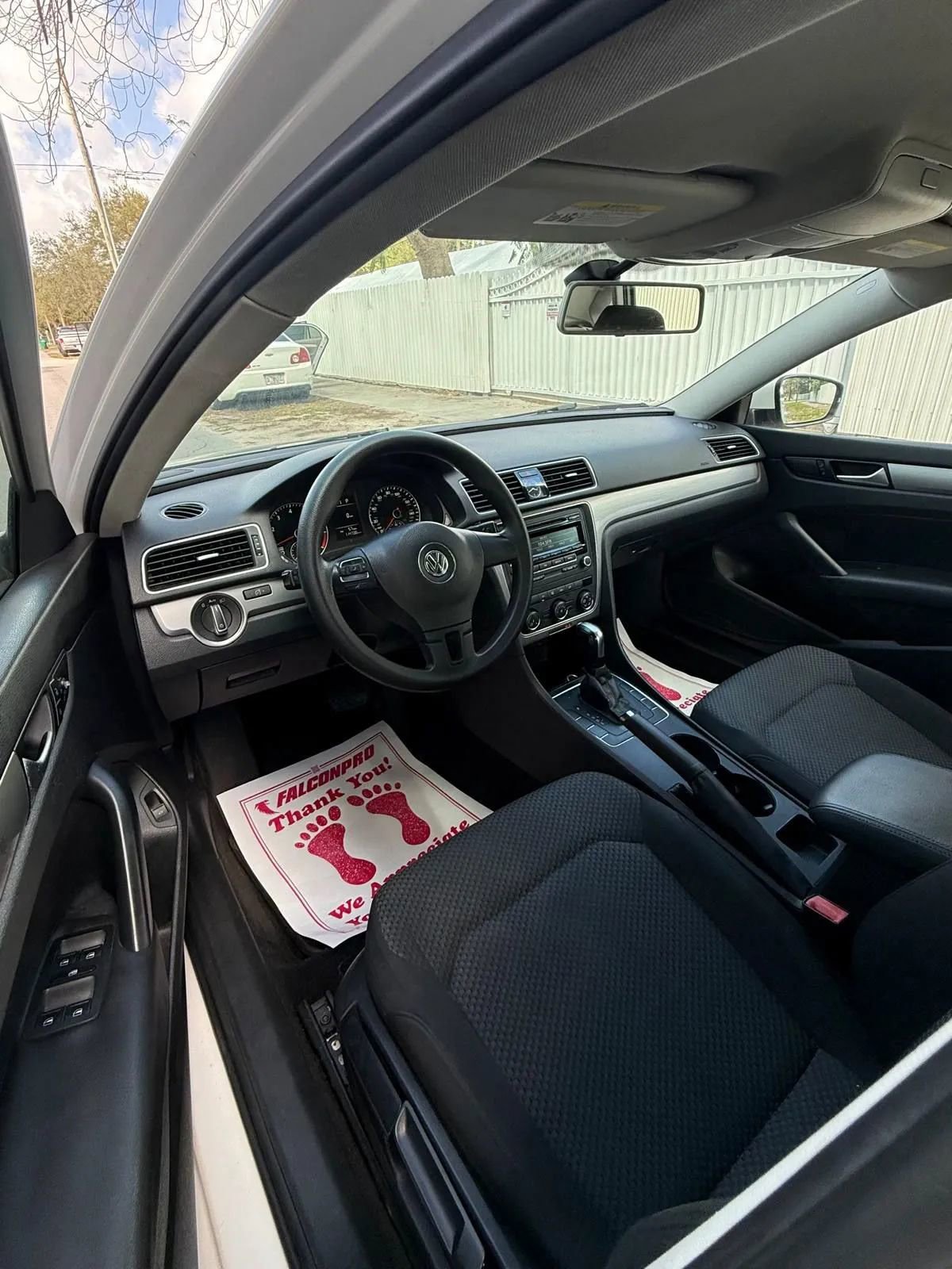 Used 2015 Volkswagen Passat 1.8T S image 10