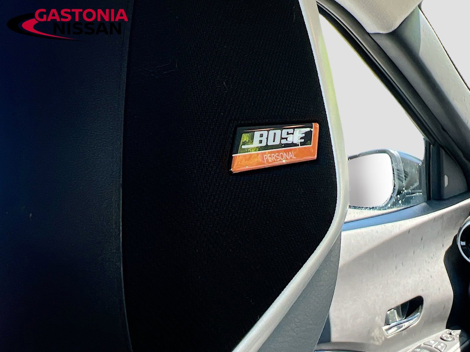 Used 2024 Nissan Kicks SR w/ SR Premium Package image 33