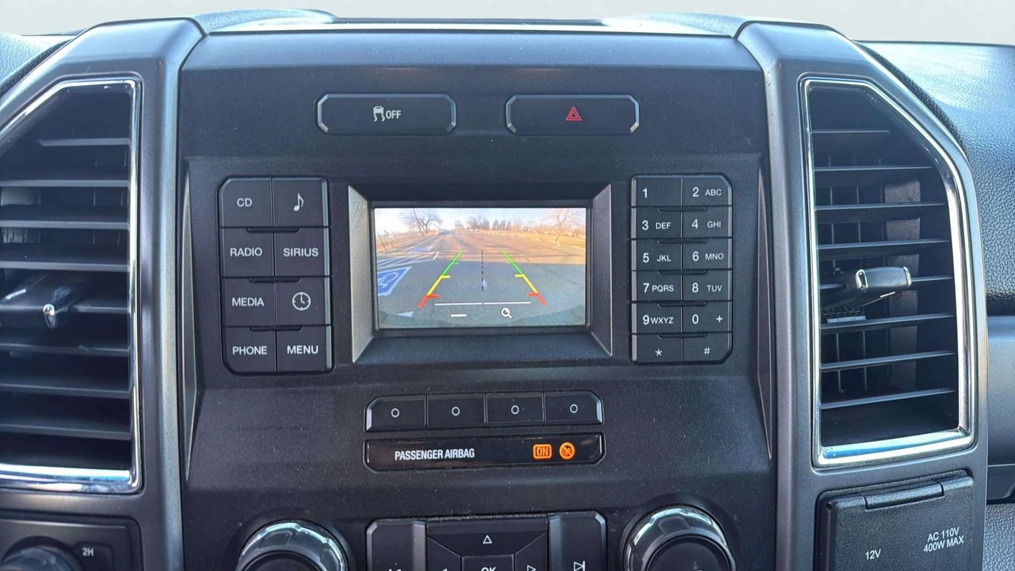 Used 2017 Ford F250 XLT AWD/4WD image 11