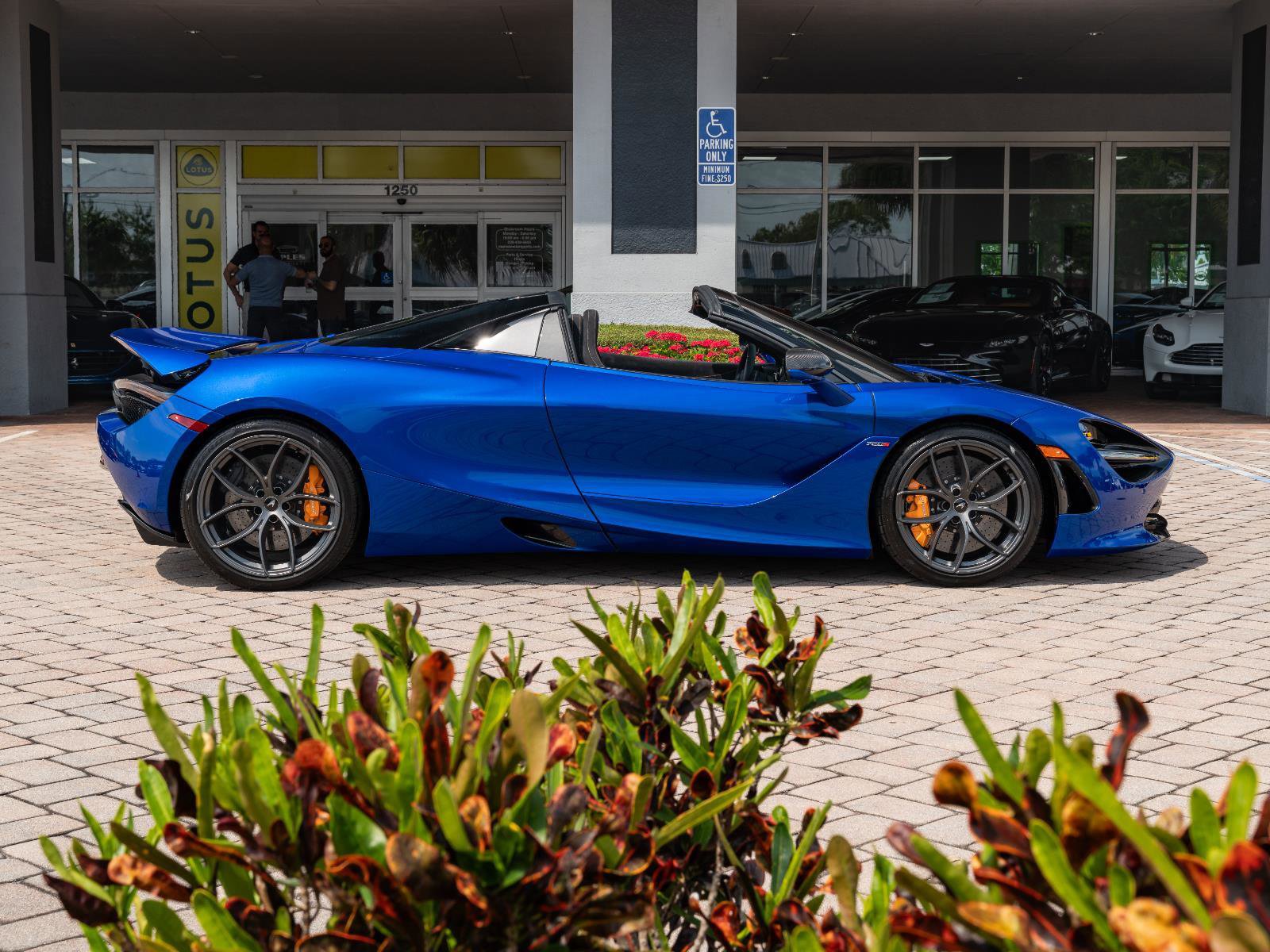 Used 2020 McLaren 720S Luxury image 44