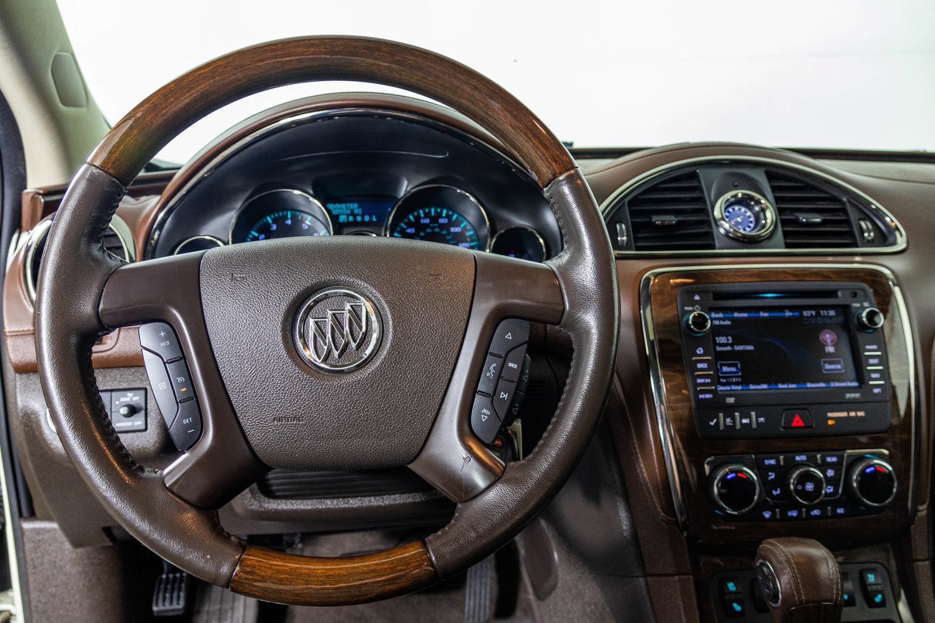 Used 2013 Buick Enclave Premium w/ Trailering Provision Package AWD/4WD image 35