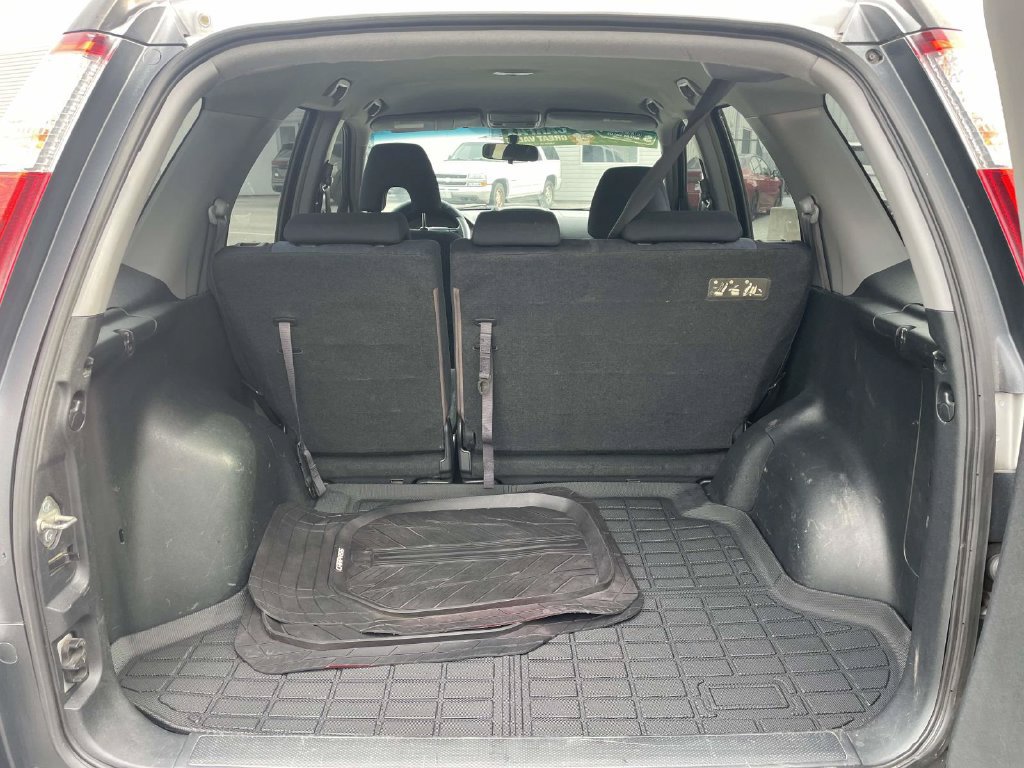 Used 2005 Honda CR-V LX image 11