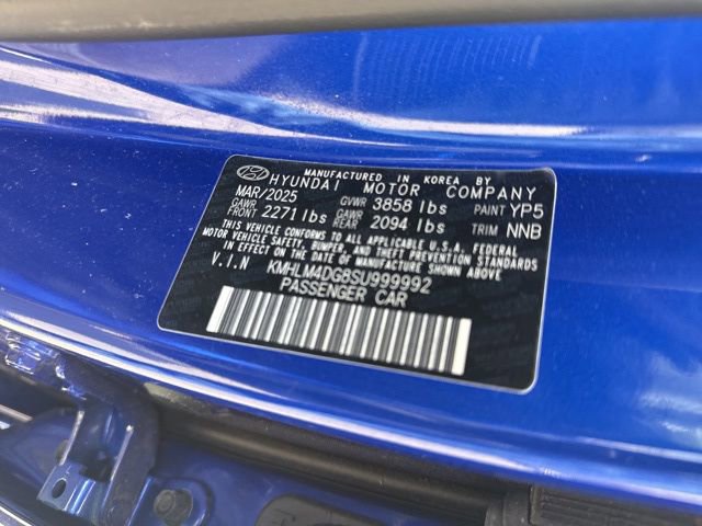 Used 2025 Hyundai Elantra Sport FWD image 30