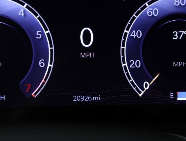 Used 2023 Jeep Grand Cherokee Summit w/ Luxury Tech Group V image 26