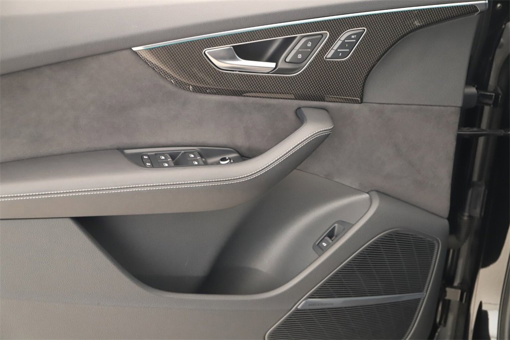 Certified 2023 Audi SQ7 Prestige image 23