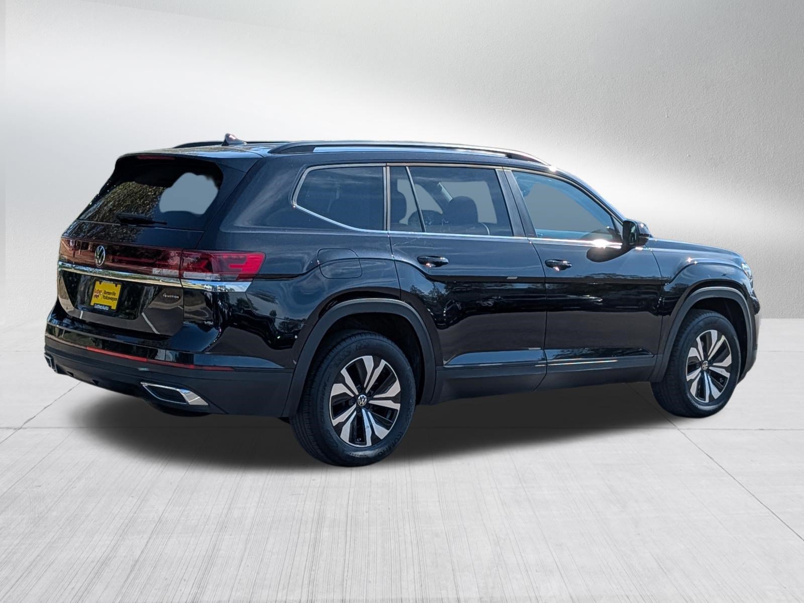 Certified 2024 Volkswagen Atlas SE AWD/4WD image 7