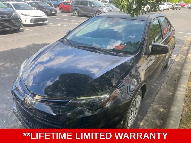 Used 2018 Toyota Corolla LE FWD image 3