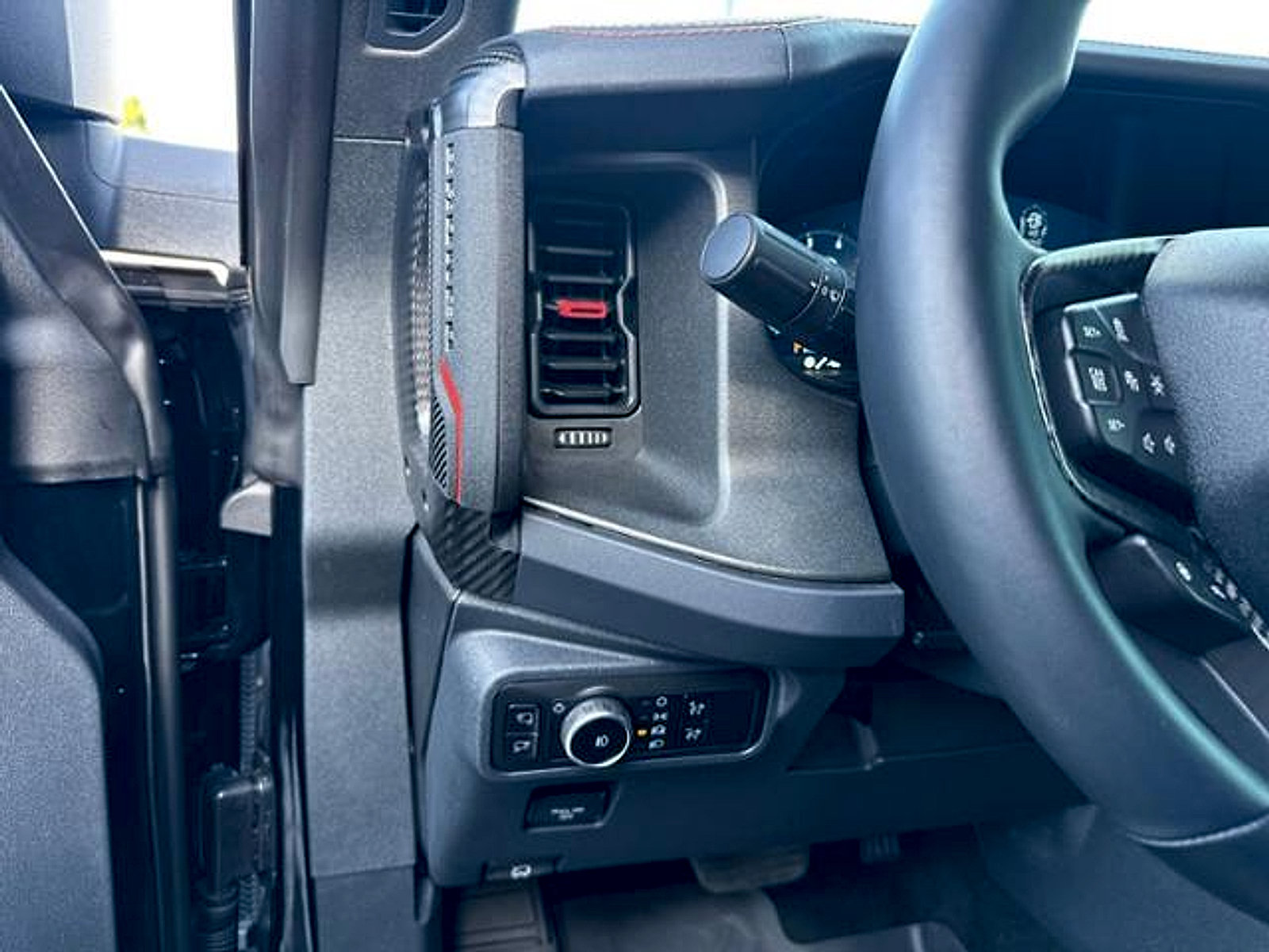 Used 2025 Ford Bronco Raptor w/ Interior Carbon Fiber Pack AWD/4WD image 22