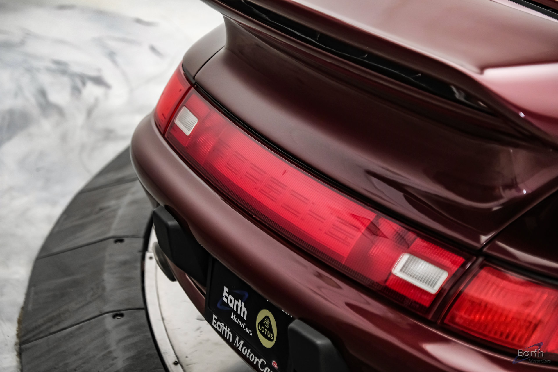 Used 1997 Porsche 911 Carrera 4S AWD/4WD image 17