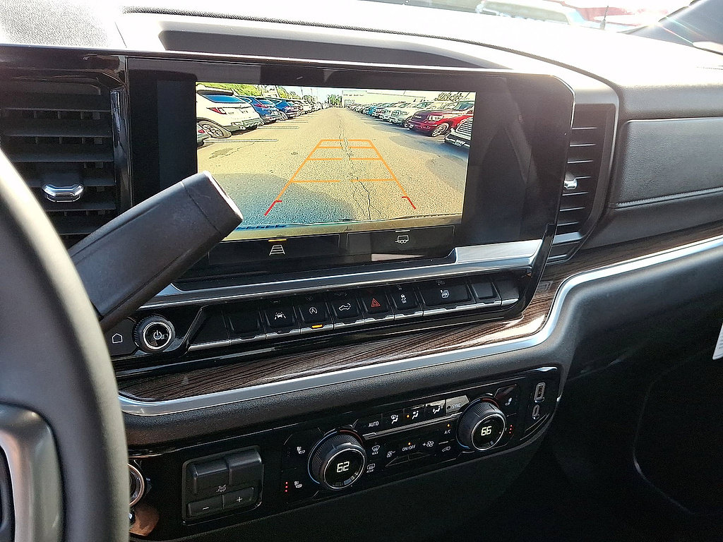 Used 2026 Chevrolet Silverado 1500 LT AWD/4WD image 15