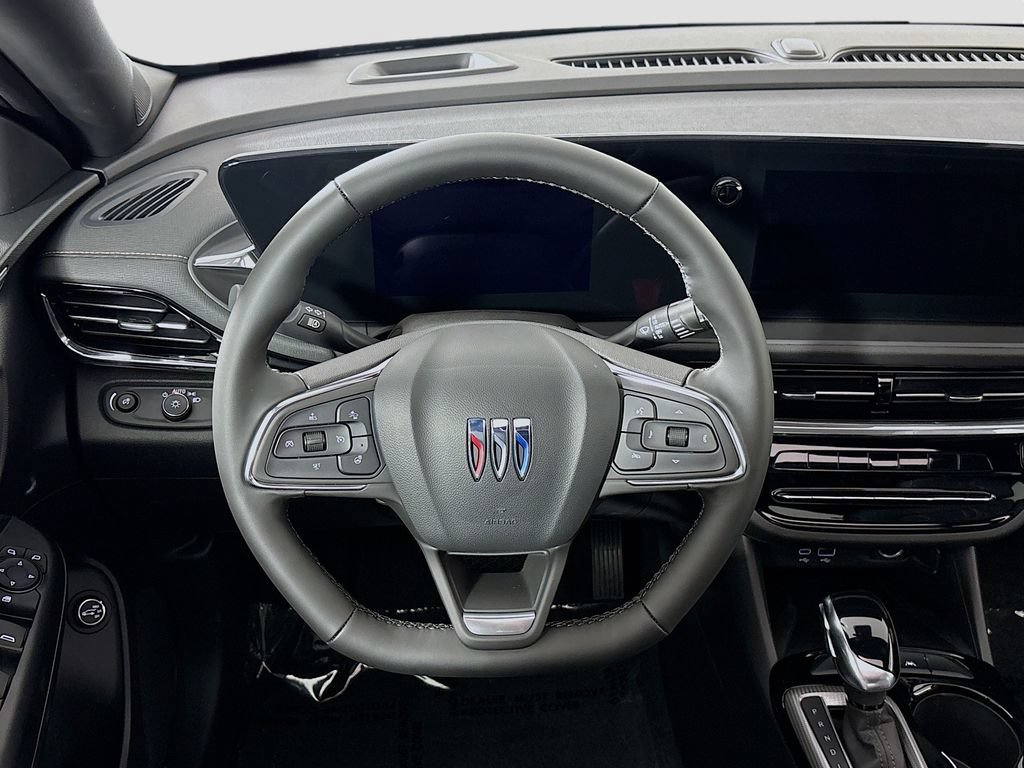 New 2026 Buick Envista Avenir FWD image 11