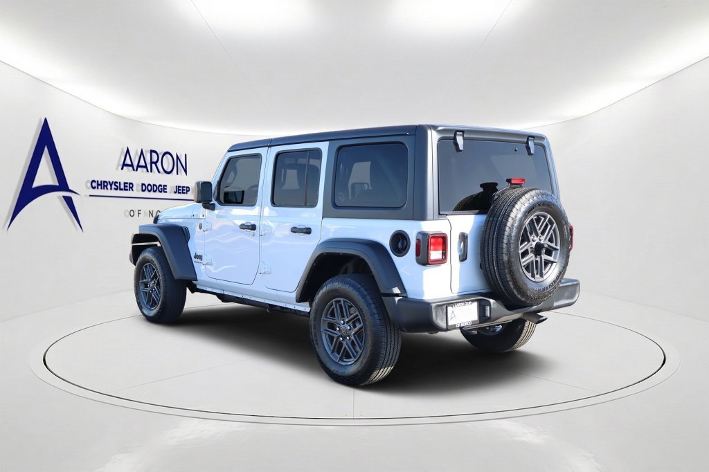 Used 2025 Jeep Wrangler Unlimited Sport AWD/4WD image 7