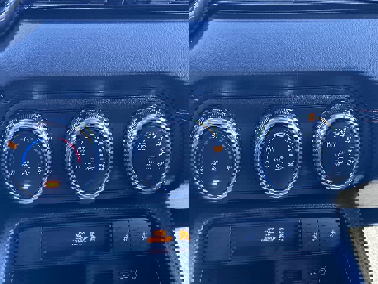 Used 2023 MAZDA MX-5 Miata Grand Touring image 18