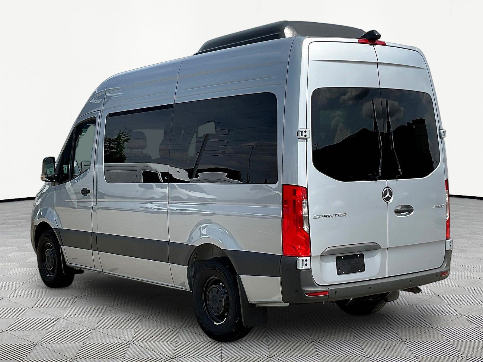 New 2025 Mercedes-Benz Sprinter 2500 image 4
