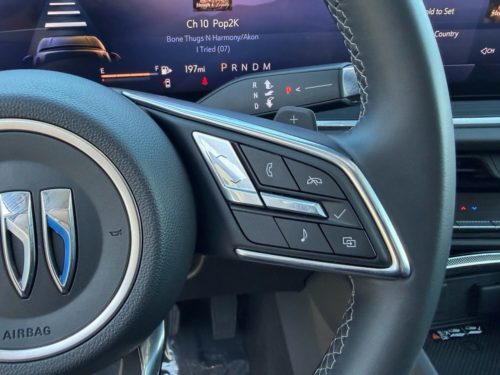 Used 2025 Buick Envision Preferred AWD/4WD image 34