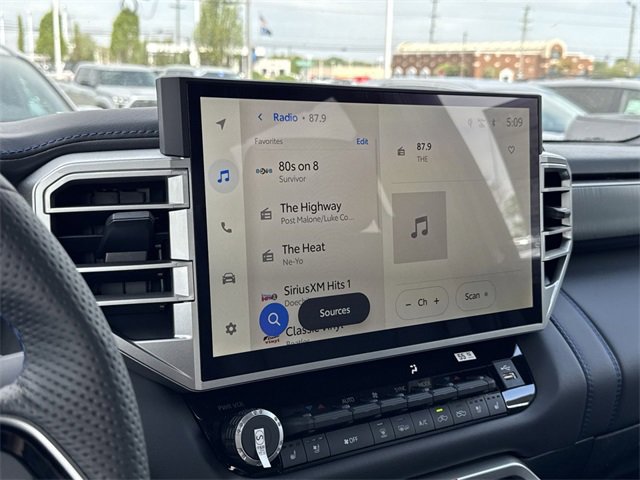 Used 2025 Toyota Tundra Platinum image 18