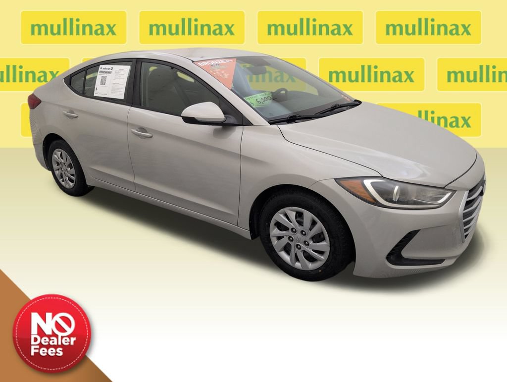 Used 2017 Hyundai Elantra SE FWD 360° Tour