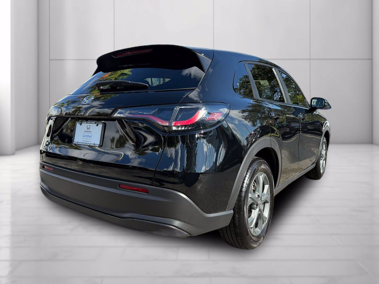 Certified 2026 Honda HR-V LX image 6