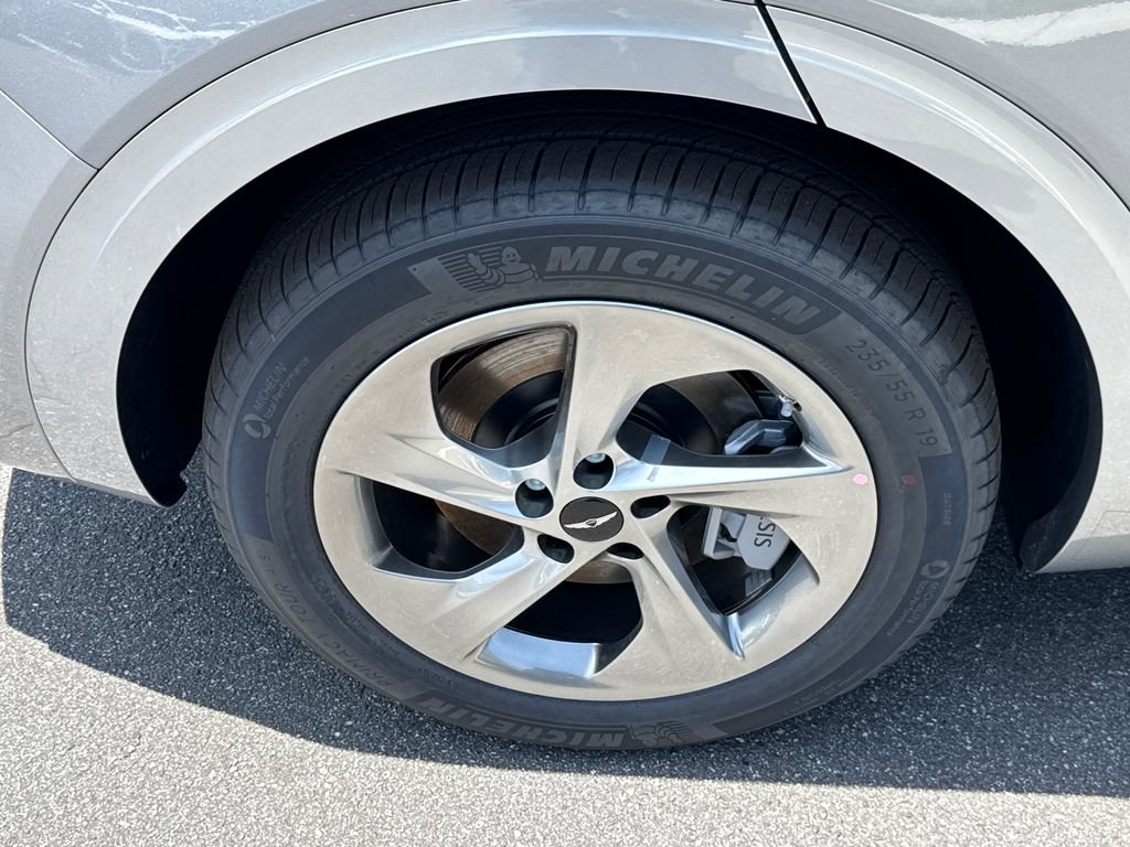 New 2026 Genesis GV70 2.5T Advanced AWD/4WD image 17