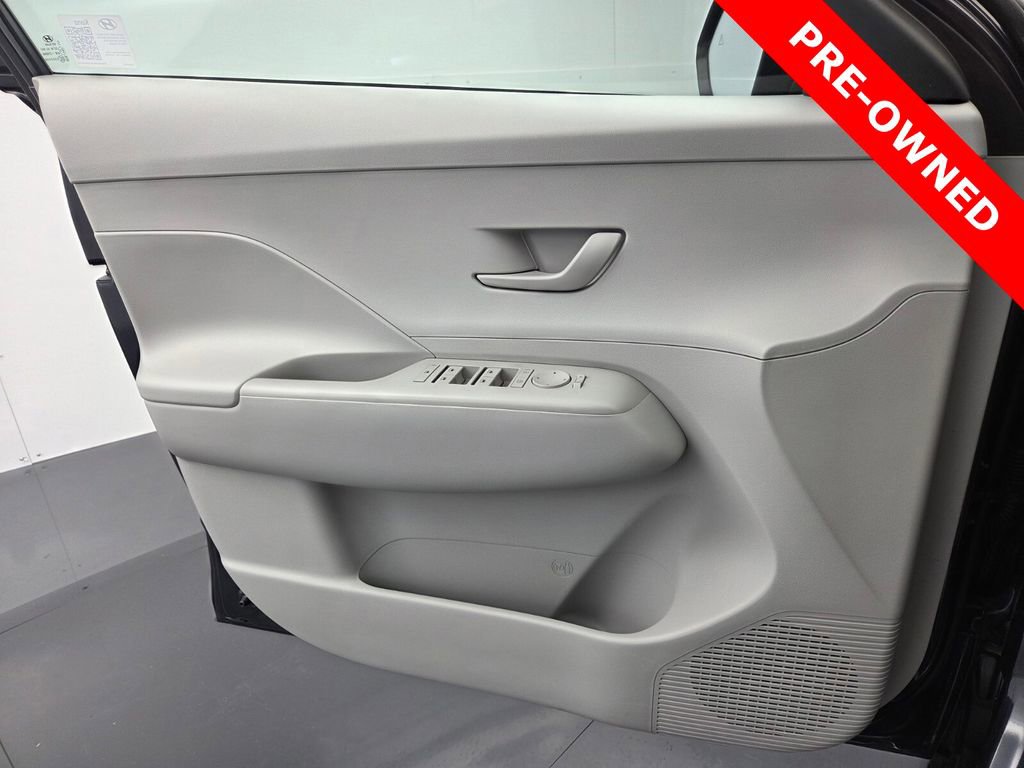 Used 2024 Hyundai Kona SEL image 25