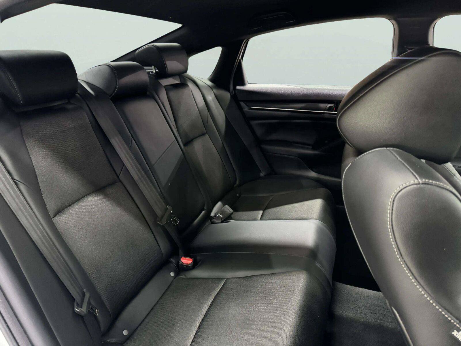 Used 2022 Honda Accord Sport image 37