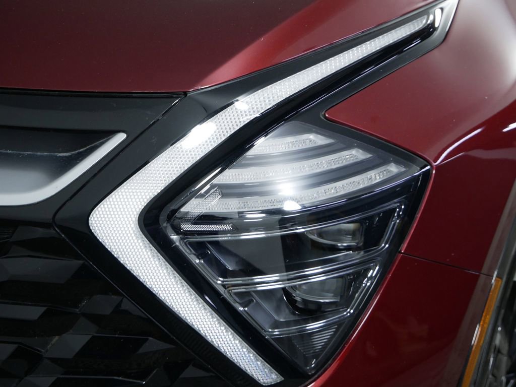 Certified 2023 Kia Sportage SX image 13