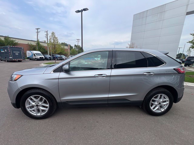 Used 2023 Ford Edge SEL w/ Convenience Package AWD/4WD image 8